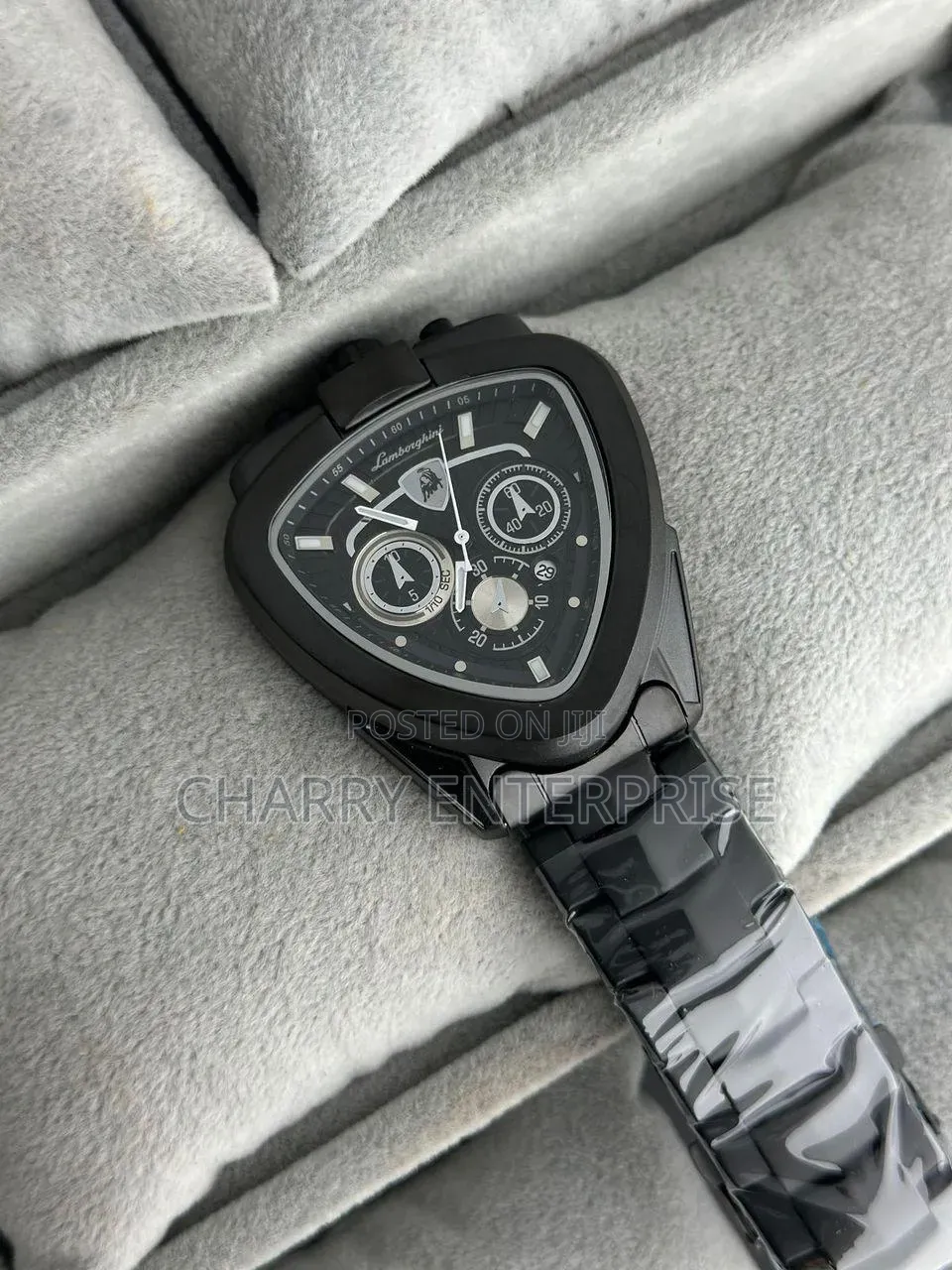 Luxury and Classic Lamborghini WÅTCH Fiber Belt Date Water Resistance