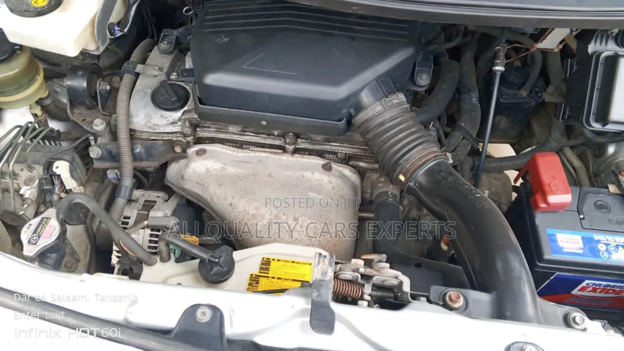 Toyota Alphard 2005 Silver