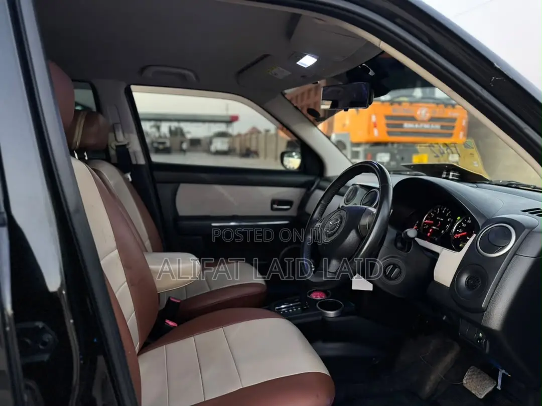 Mazda Verisa 2011 Maroon