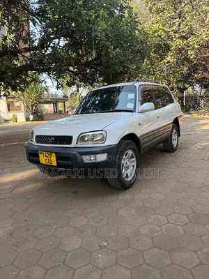 Toyota RAV4 1999 Pearl