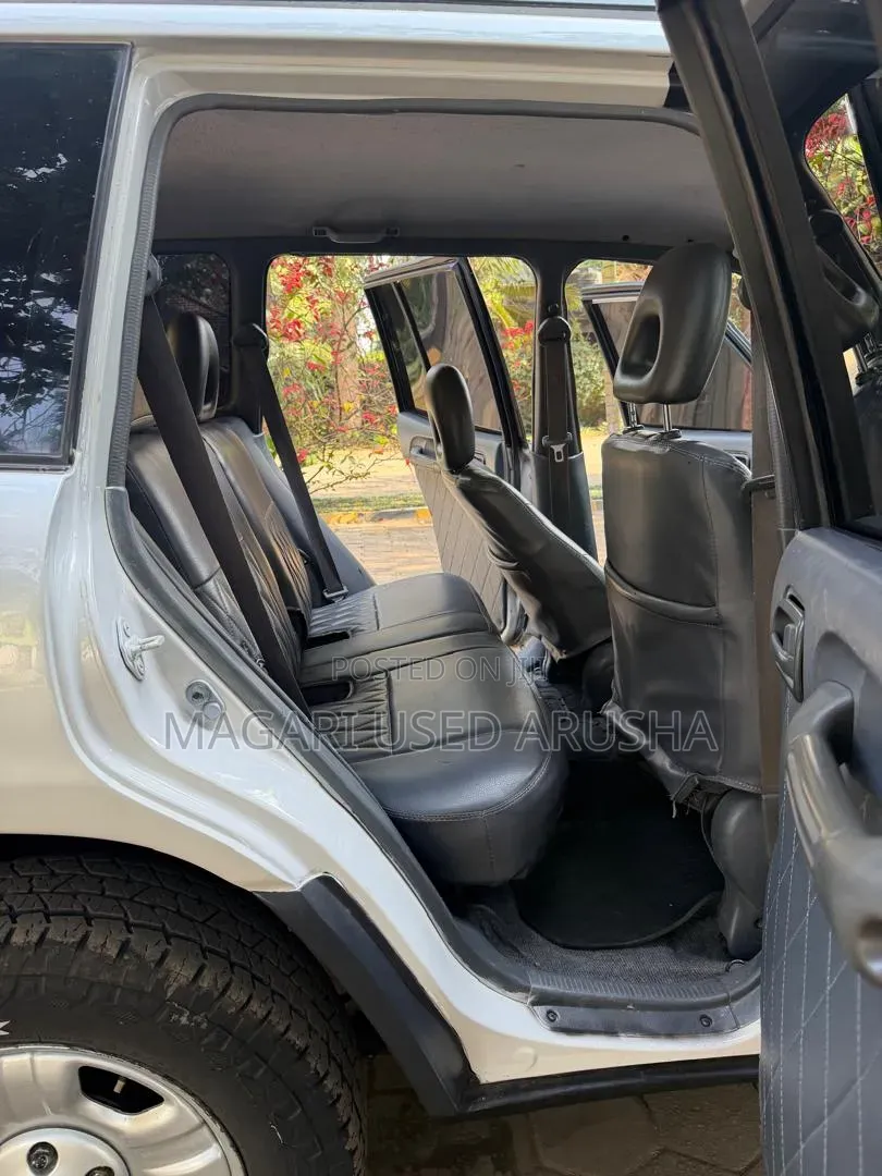 Toyota RAV4 1999 Pearl
