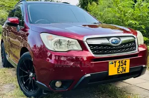Subaru Forester 2.0XT Premium 4dr SUV AWD (2.0L 4cyl Turbo CVT) 2014