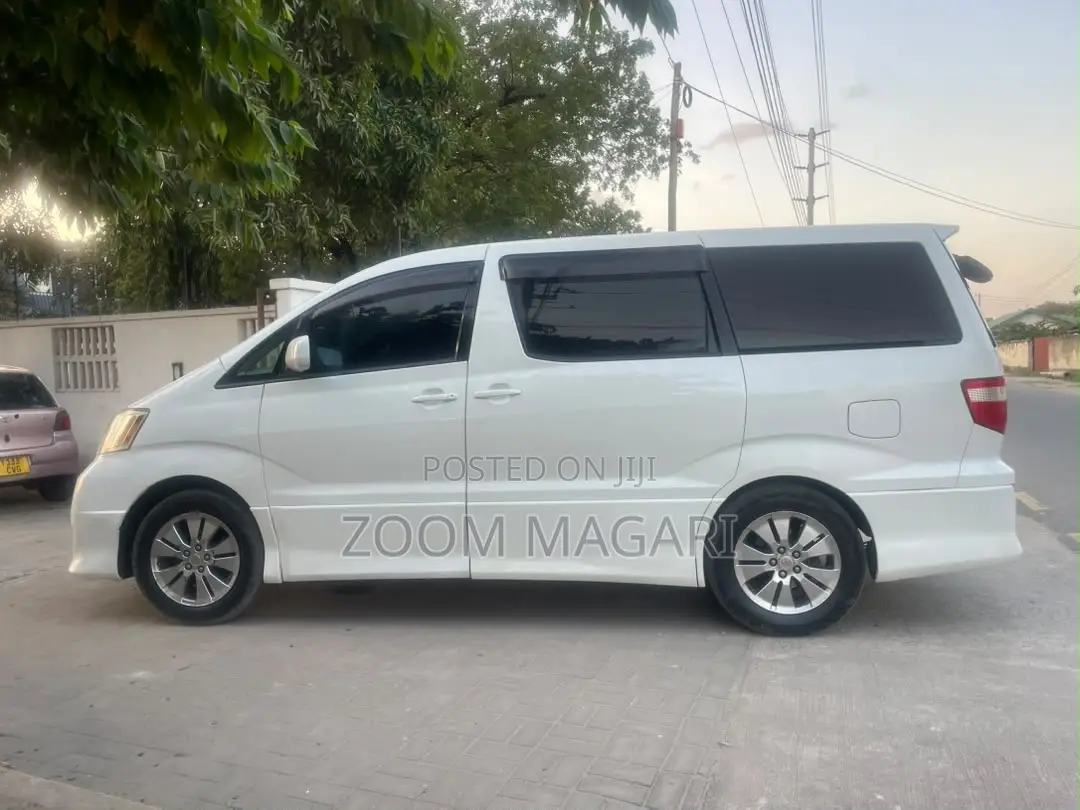 Toyota Alphard 2004 White