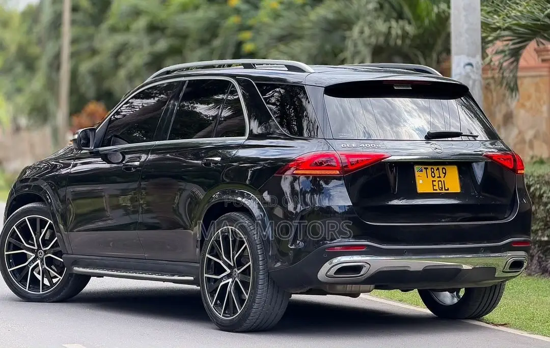 Mercedes-Benz GLE-Class GLE 400d 4MATIC 2021 Black