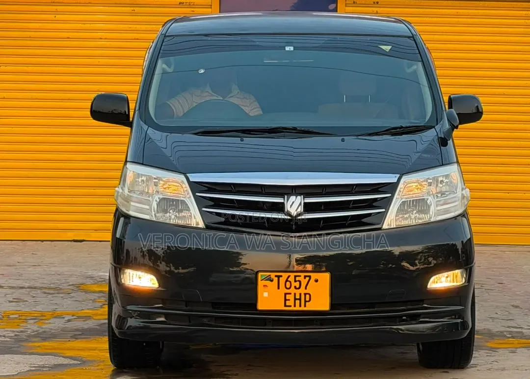 Toyota Alphard 2008