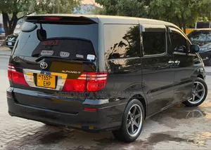 Toyota Alphard 2008
