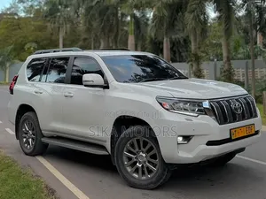 Toyota Land Cruiser Prado 2020 White