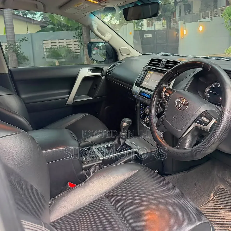 Toyota Land Cruiser Prado 2020 White