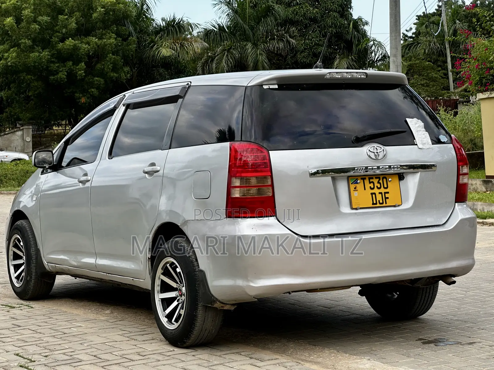 Toyota Wish 2004 Silver