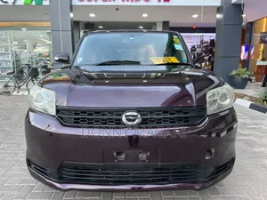 Toyota Corolla Rumion 2011 Maroon
