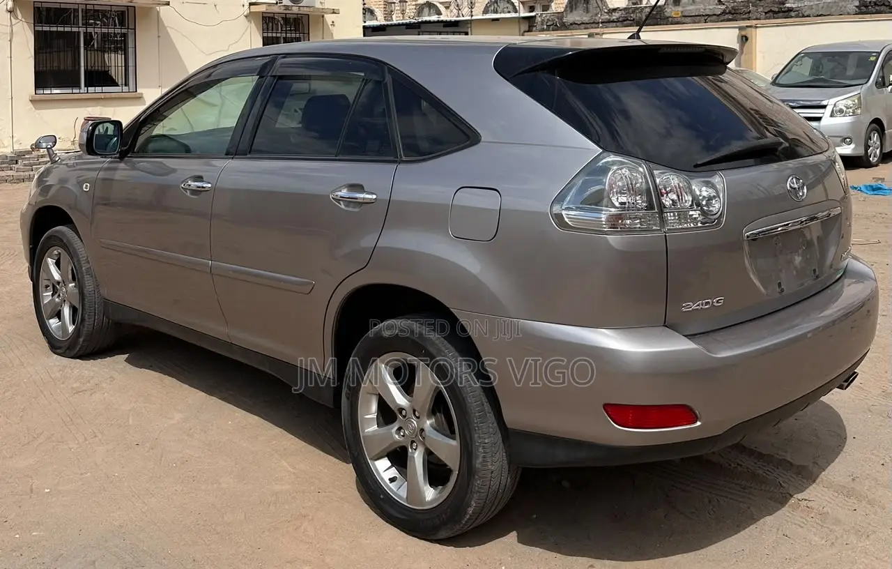 Toyota Harrier 2007 Brown