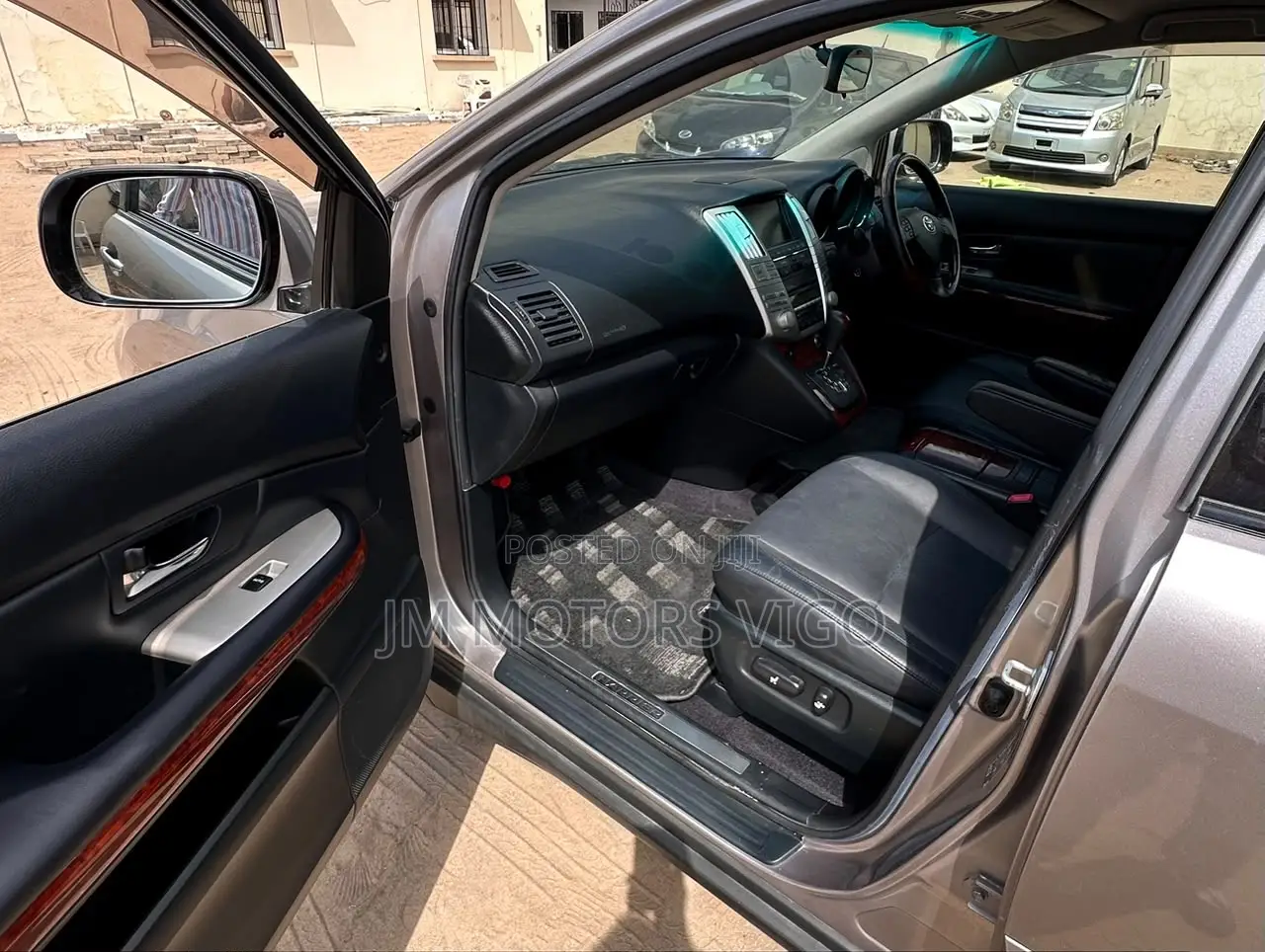 Toyota Harrier 2007 Brown