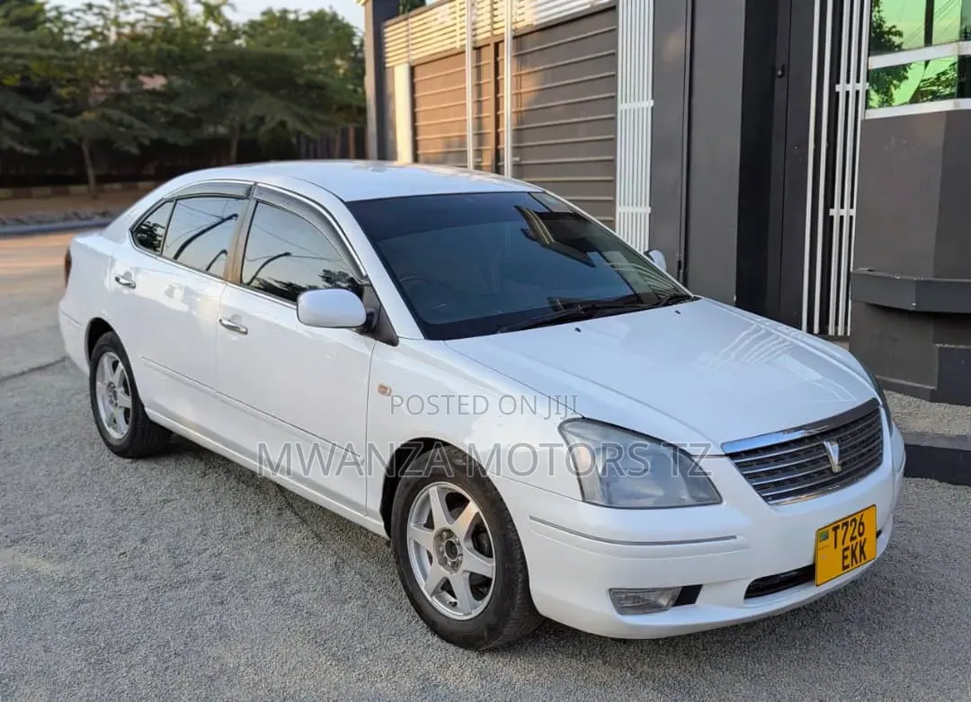 Toyota Premio 2006 White