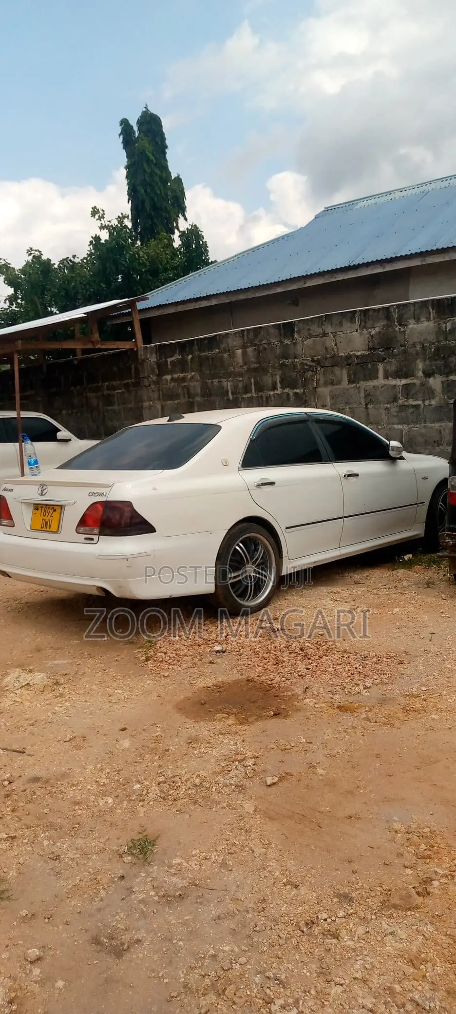 Toyota Crown 2006 White