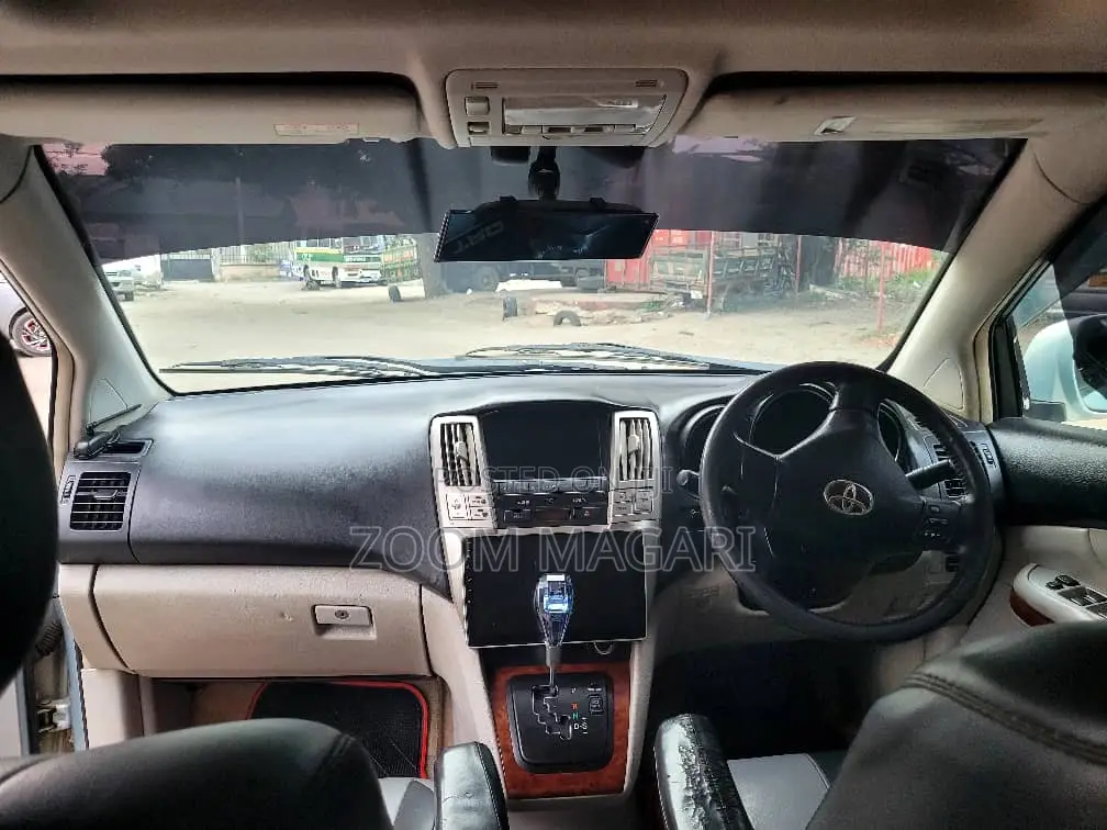 Toyota Harrier 2008 Silver