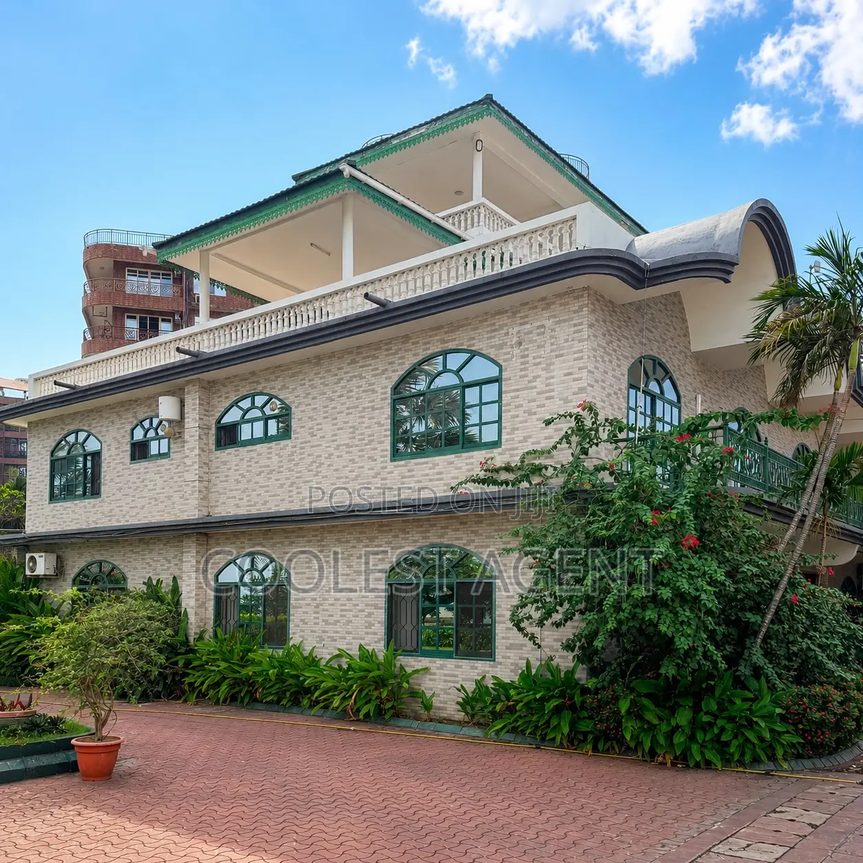 Furnished 4bdrm Villa in Coolest Estate, Masaki for rent