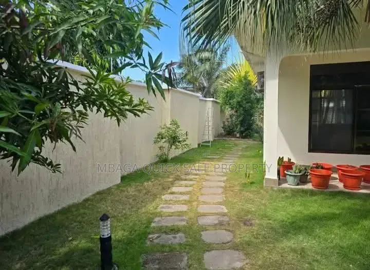 Furnished 1bdrm Duplex in Mikocheni for rent