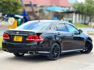 Toyota Crown 2009 Black