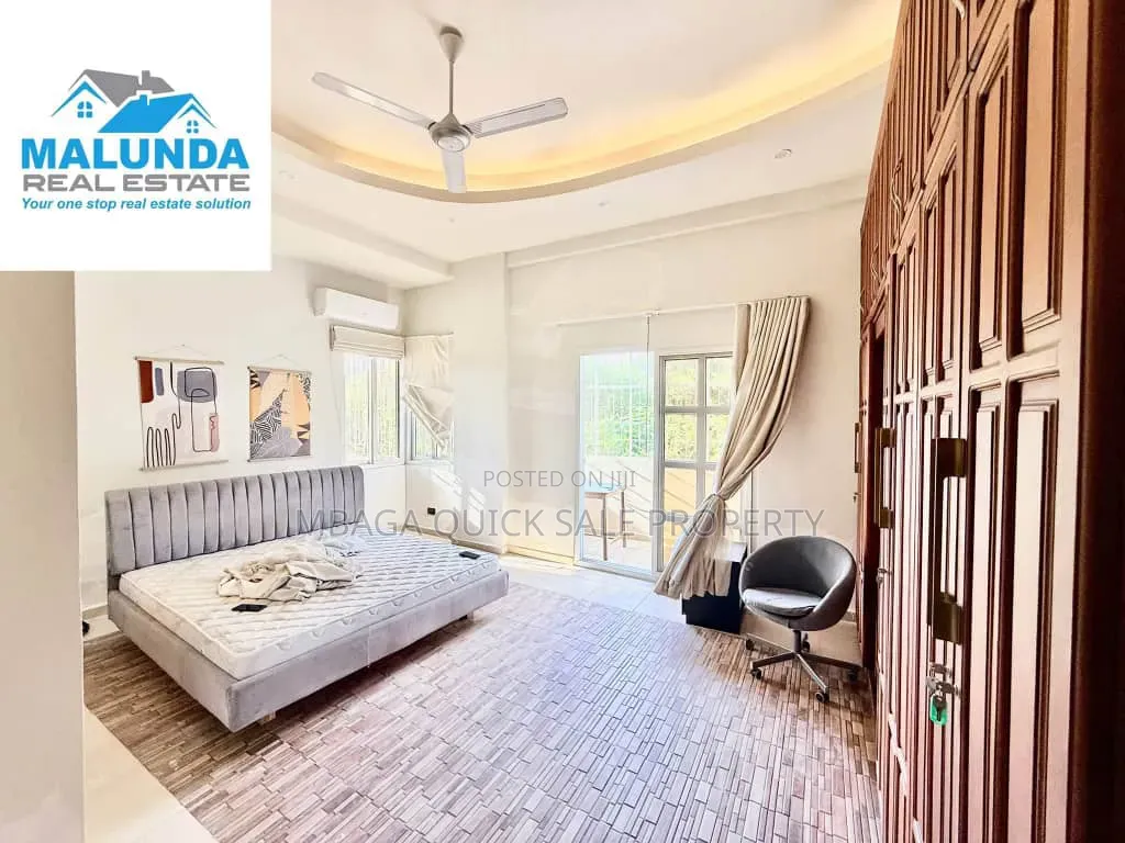 Furnished 4bdrm Apartment in Upanga East for rent
