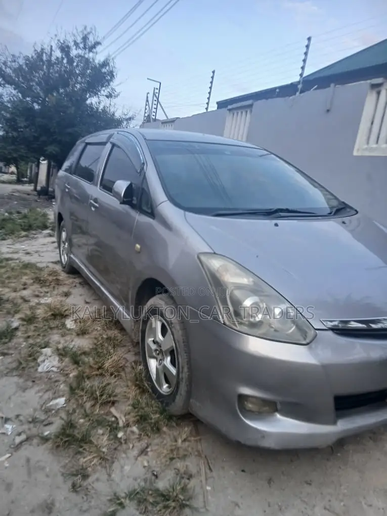 Toyota Wish 2006 Gray