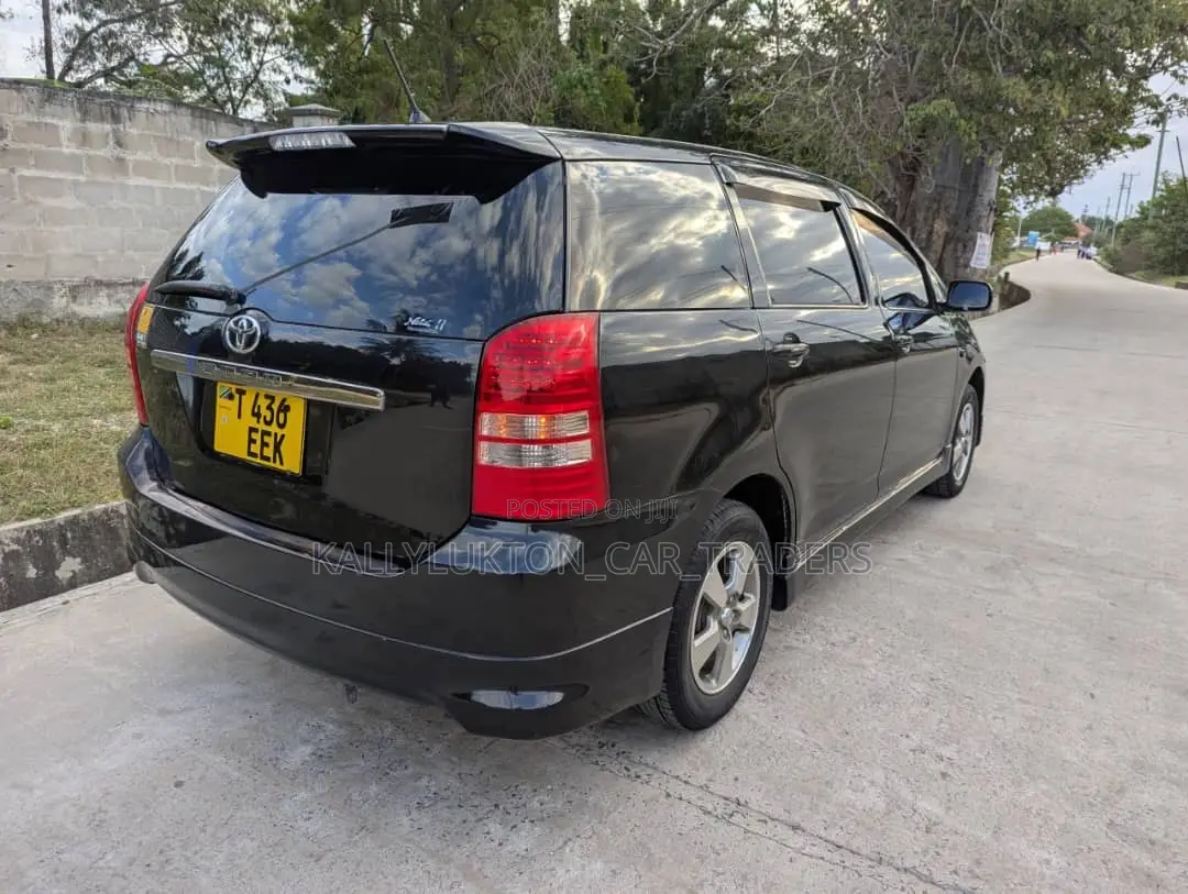 Toyota Wish 2006 Black
