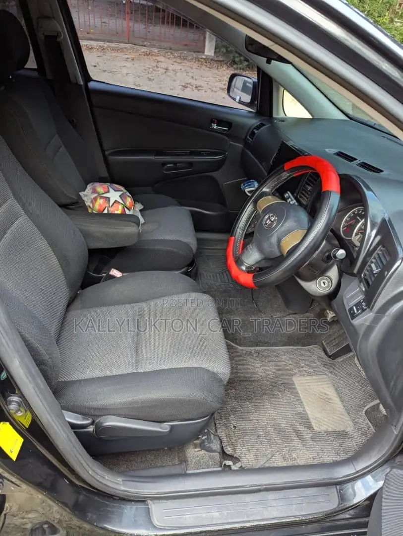 Toyota Wish 2006 Black