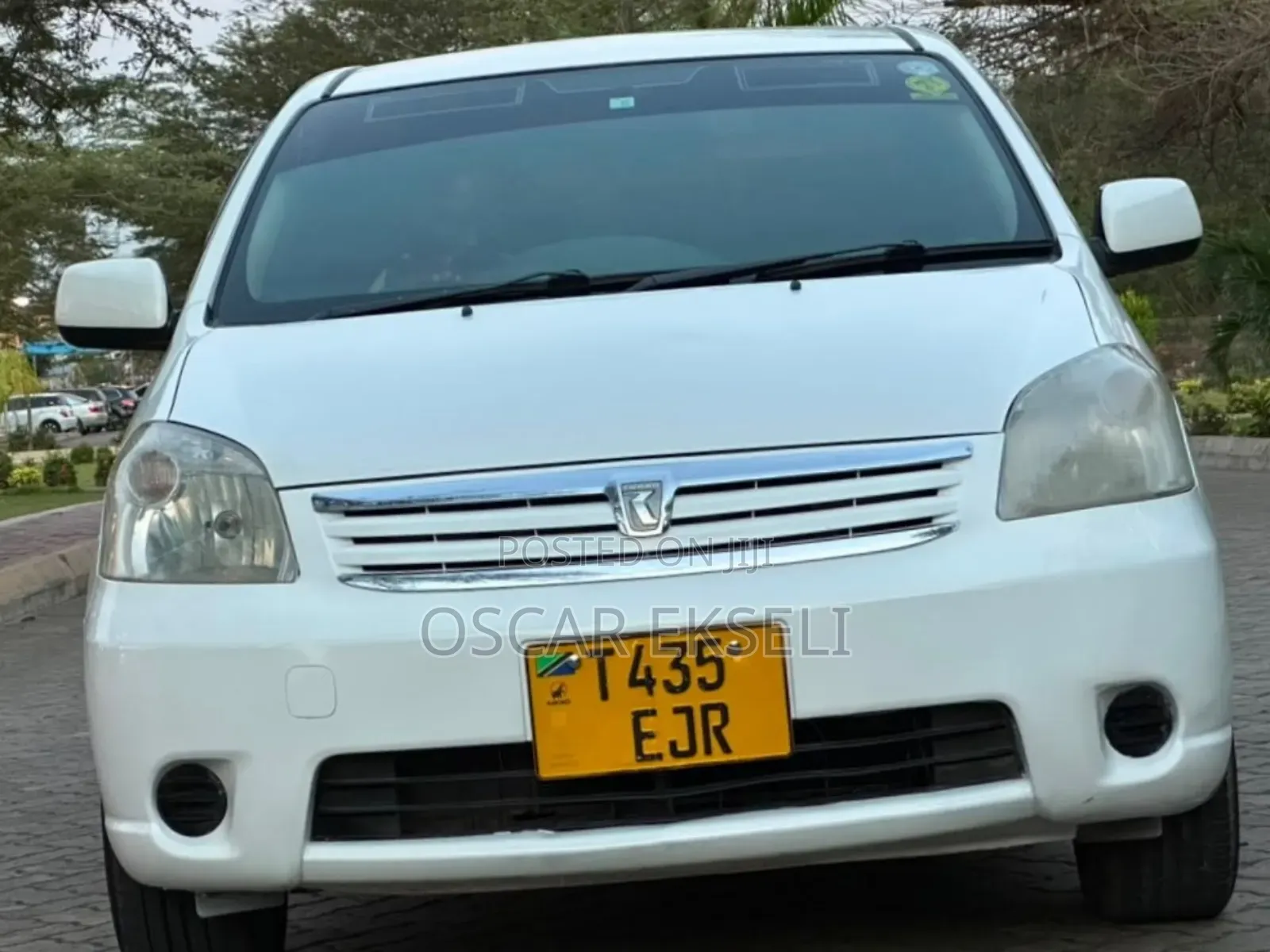 Toyota Raum 2005 White