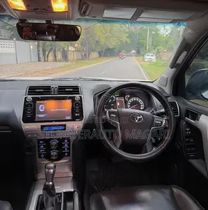 Toyota Land Cruiser Prado 2020 White