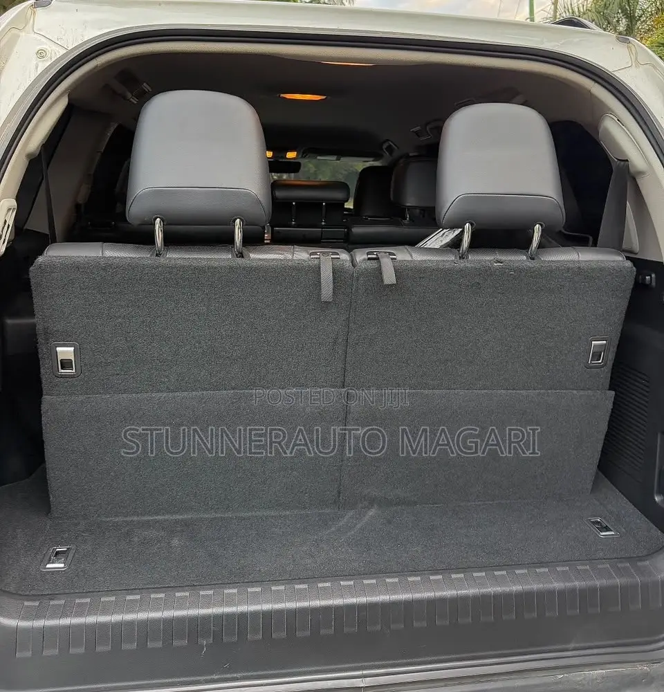 Toyota Land Cruiser Prado 2020 White