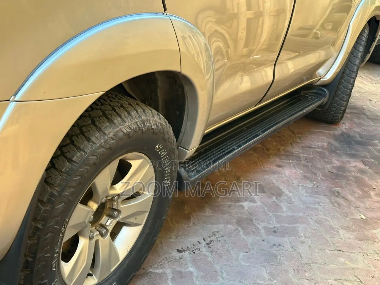 Toyota Fortuner 2015 Gold