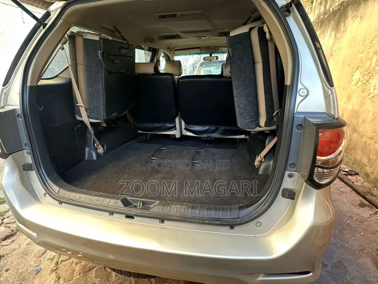Toyota Fortuner 2015 Gold