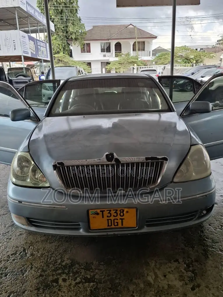 Toyota Brevis 2004 Blue