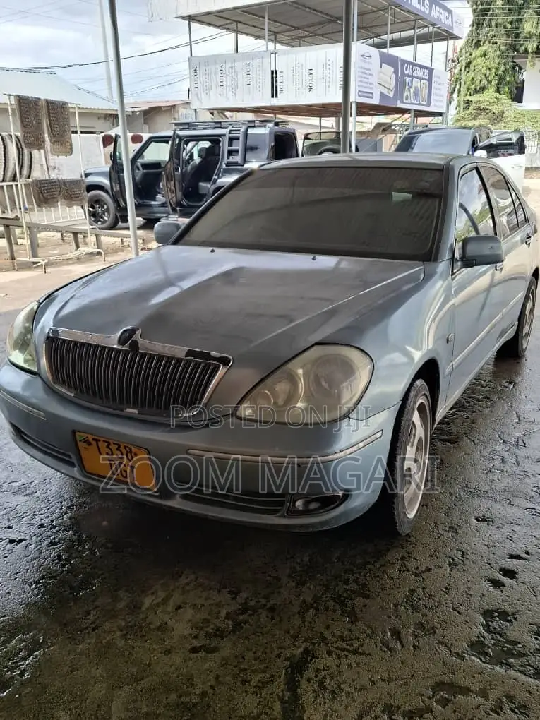 Toyota Brevis 2004 Blue