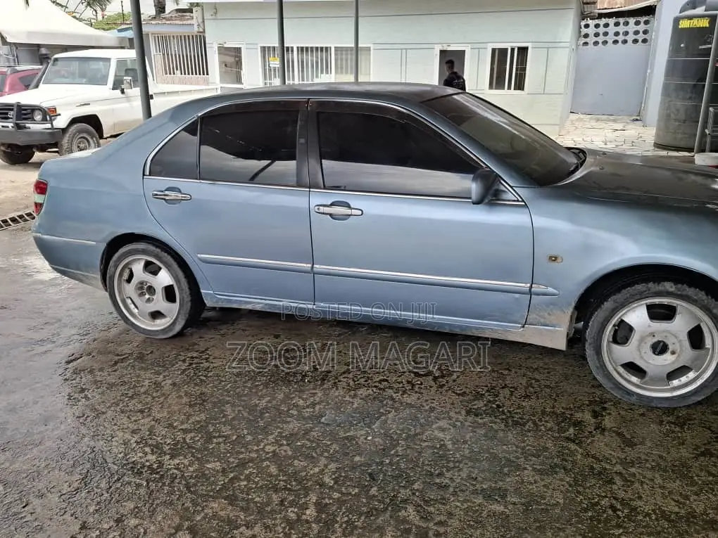 Toyota Brevis 2004 Blue