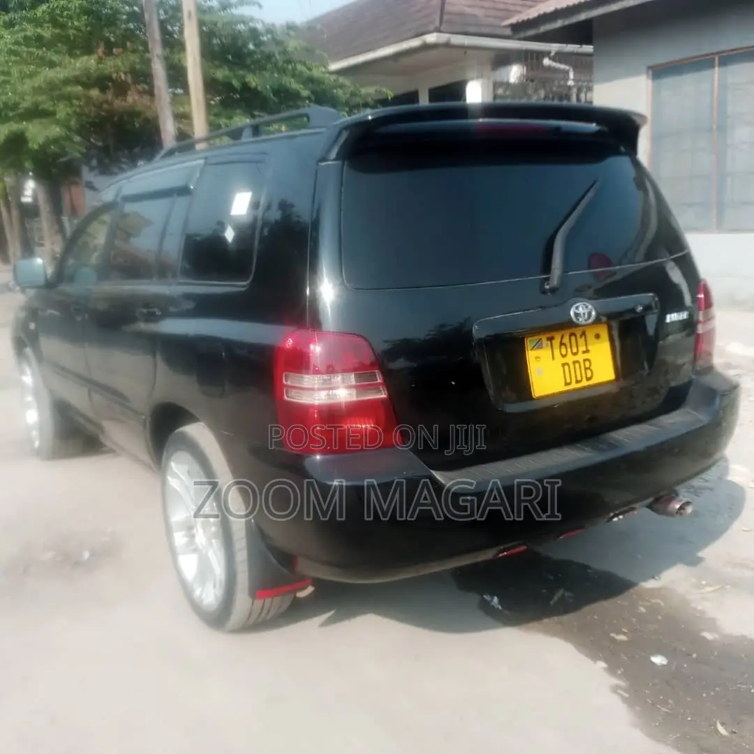 Toyota Kluger 2003 Black