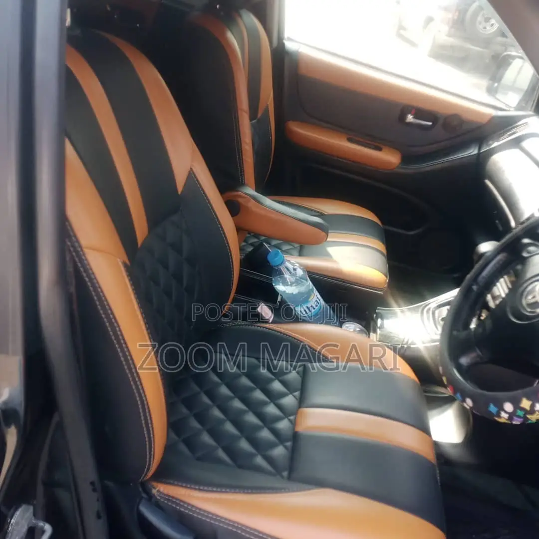 Toyota Kluger 2003 Black