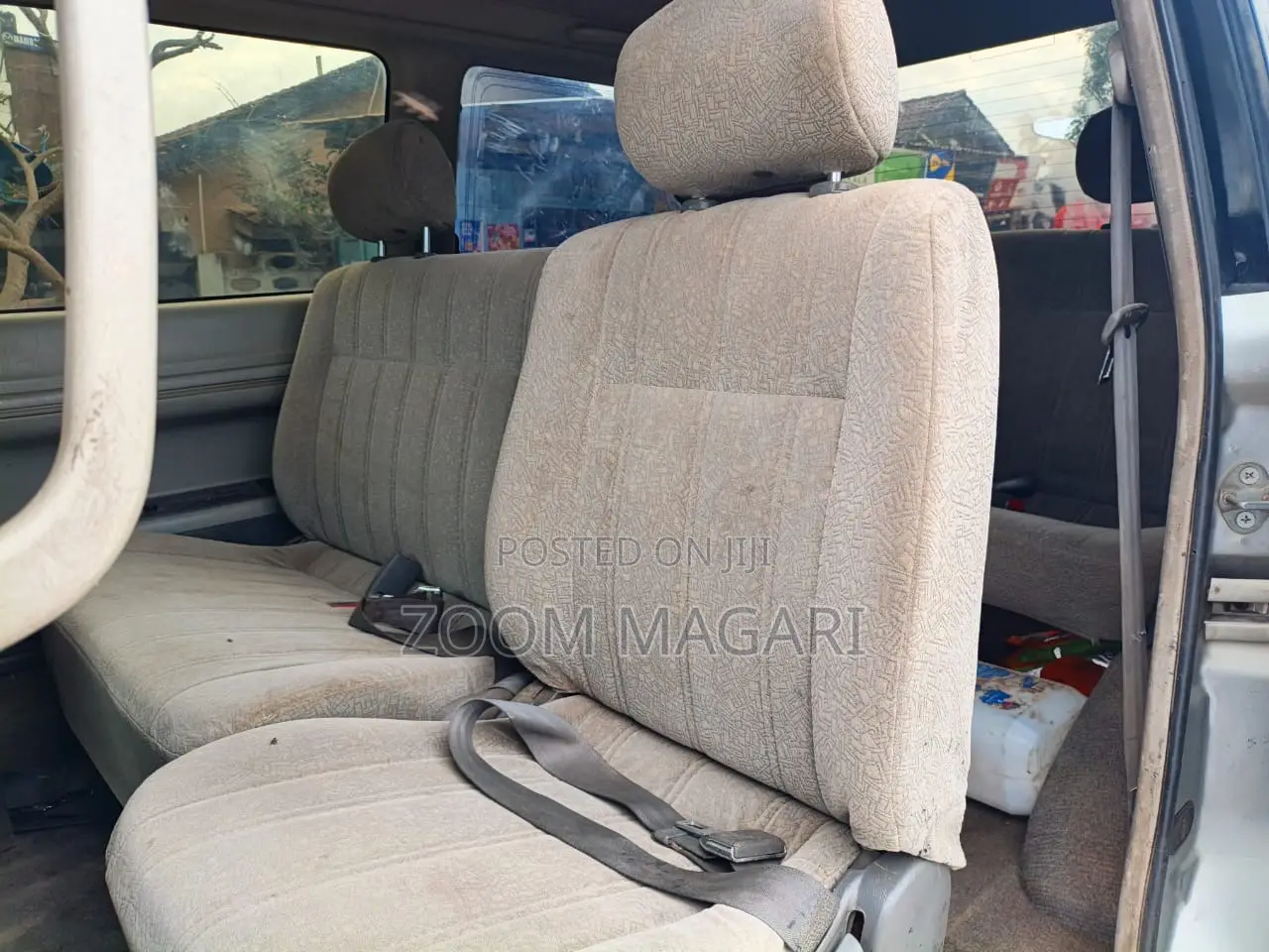 Toyota Noah 2002 Silver
