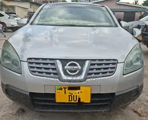 Nissan Dualis 2011 Silver
