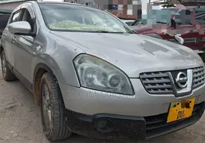 Nissan Dualis 2011 Silver