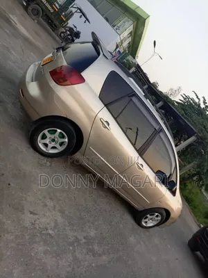 Toyota Corolla Spacio 2004 Gold