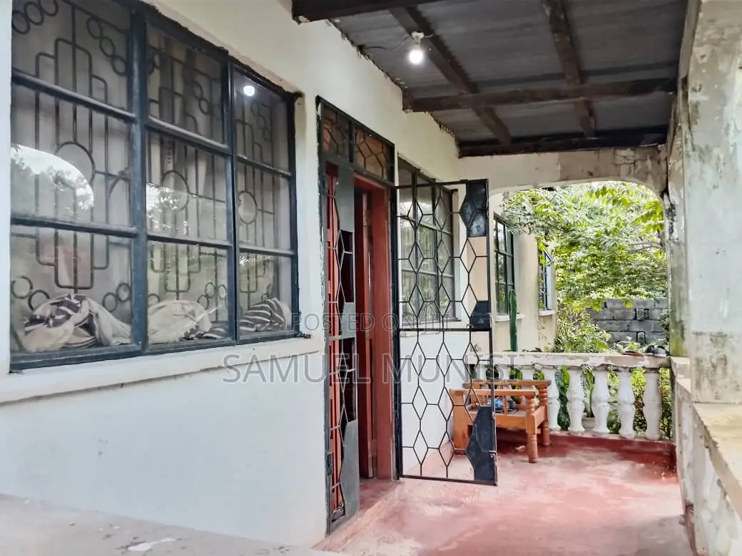 3bdrm Apartment in Hai Mjini for sale