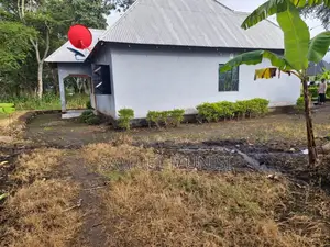 3bdrm House in Maji ya Chai for sale
