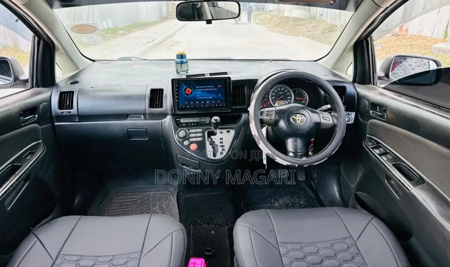 Toyota Wish 2005 Black