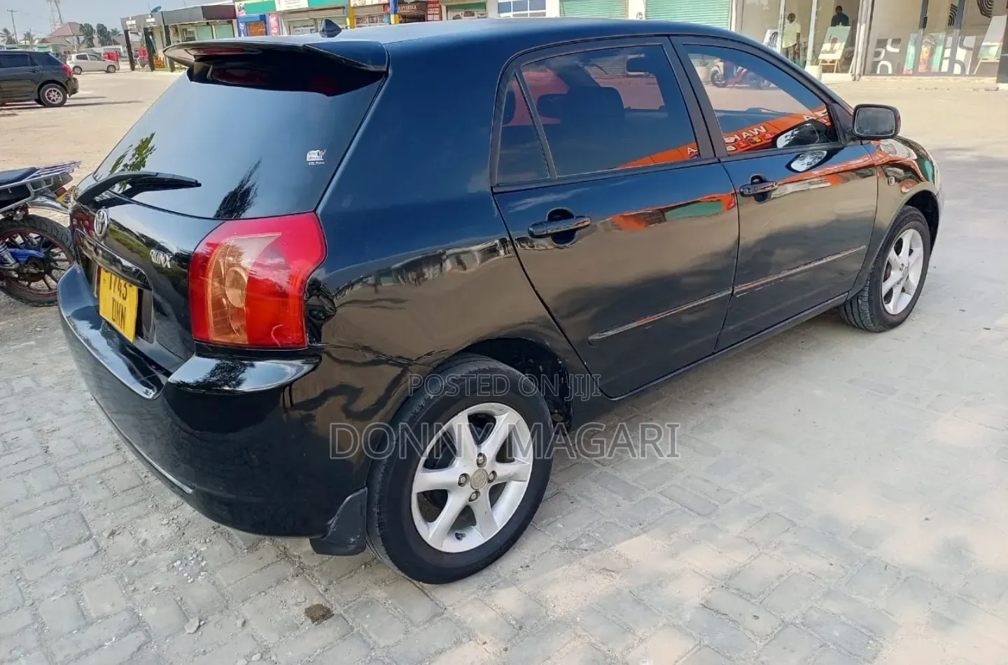 Toyota Corolla RunX 2004 Black