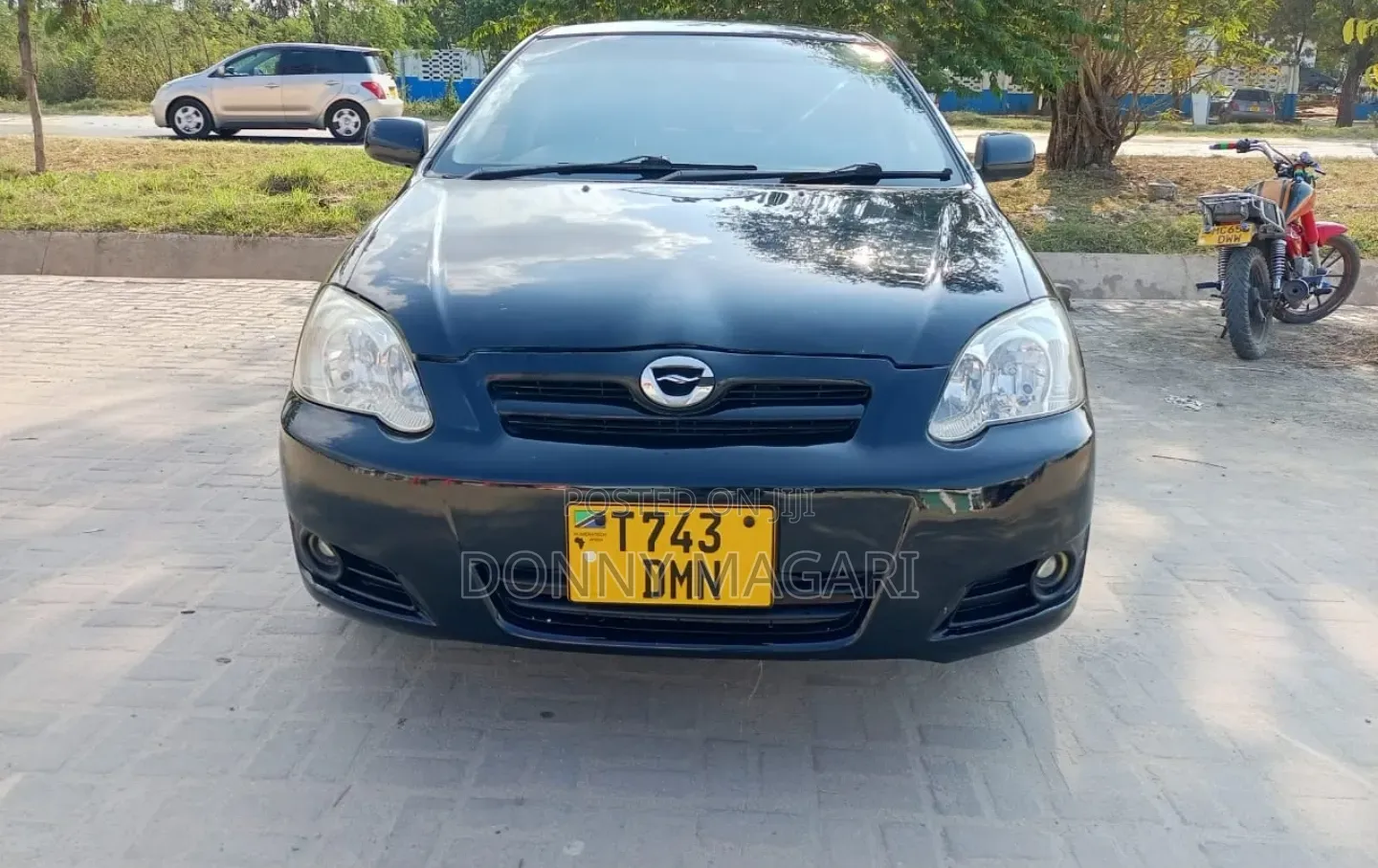 Toyota Corolla RunX 2004 Black