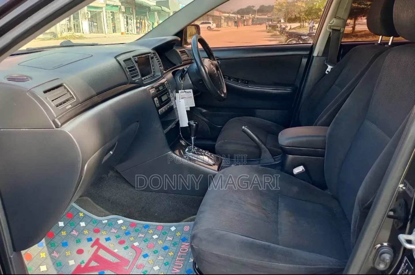 Toyota Corolla RunX 2004 Black