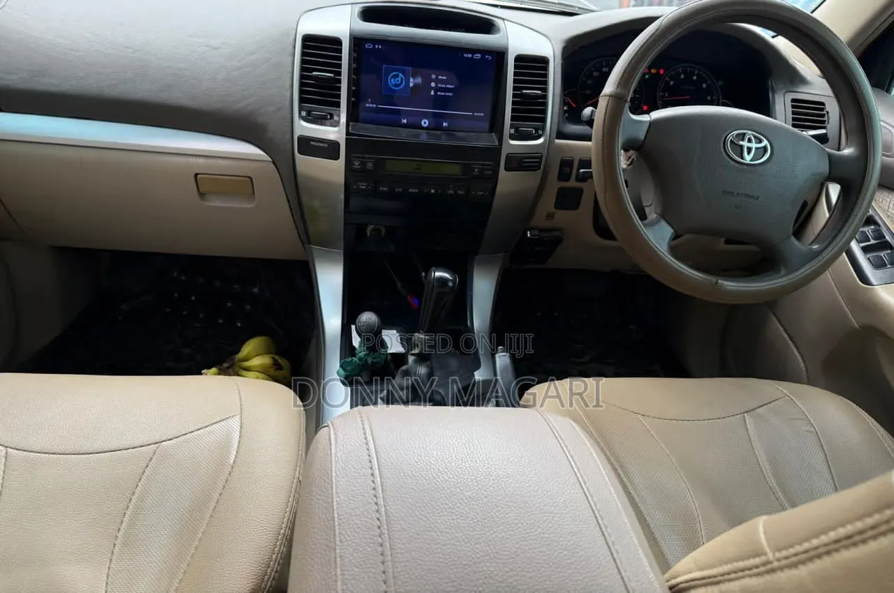 Toyota Land Cruiser Prado 2007 White