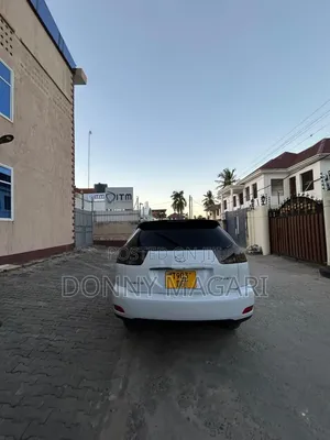 Toyota Harrier 2007 White