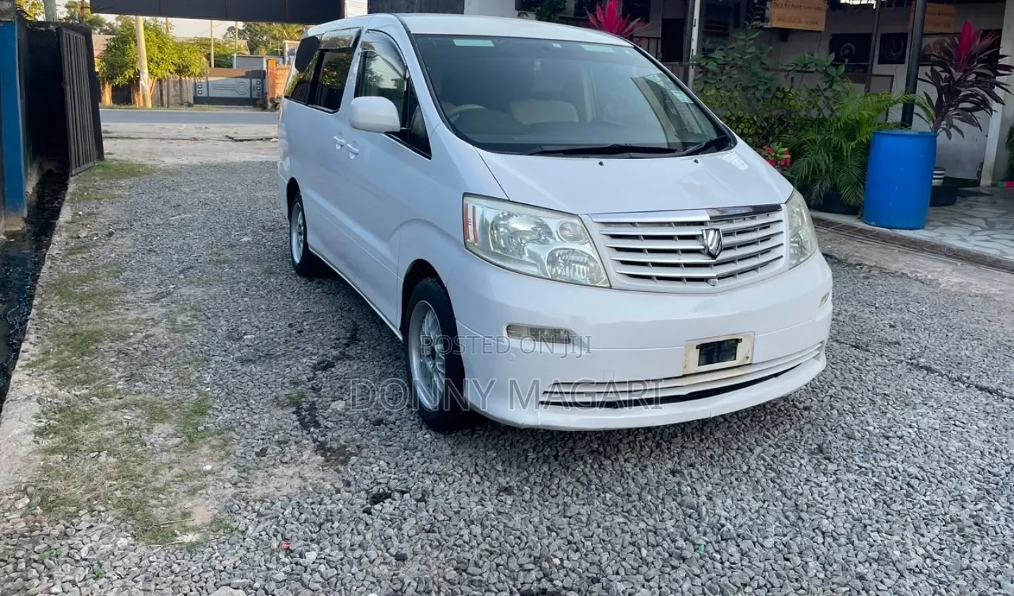 Toyota Alphard 2004 White