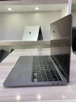 Laptop Apple MacBook Pro 2020 16GB Intel Core i5 SSD 512GB
